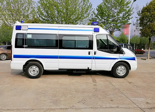 类乌齐县救护车出租